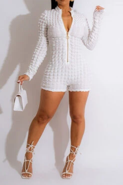 Bubble Texture Simple Zipper Romper