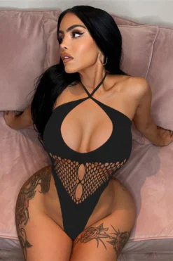 Solid Color Flirty Hollow-Out Knitted One Piece Swimwear