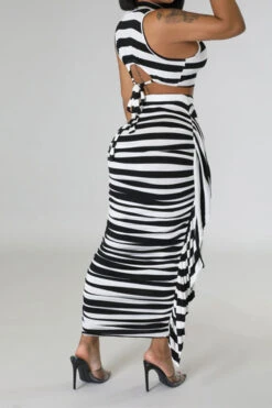 Striped Cute Tie Back Side Ruffle Dress Suit -Prettytina C23031066 BK 3