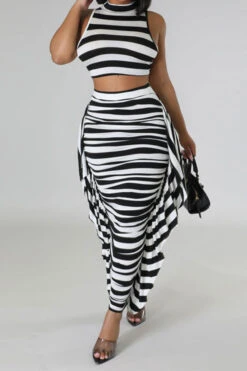 Striped Cute Tie Back Side Ruffle Dress Suit -Prettytina C23031066 BK 4