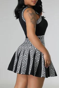 Geometric Print Patchwork Classic Pleated Mini Dress -Prettytina C23040438 BK 3