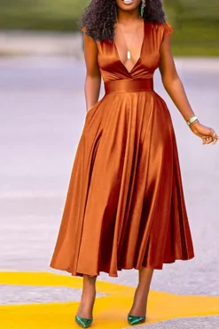 Solid Color Deep V Neck Bright Pleated Midi Dress 20 Solid Color Deep V Neck Bright Pleated Midi Dress -Prettytina C23040481 BR 2