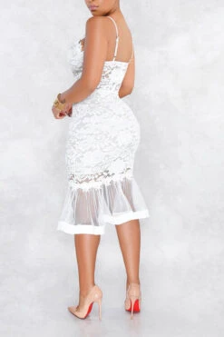 Lace Patchwork Glamorous Fishtail Midi Dress 13 Lace Patchwork Glamorous Fishtail Midi Dress -Prettytina H21101922 WH 3 2211f43b e88c 4eab 9566 79bf83abac4f