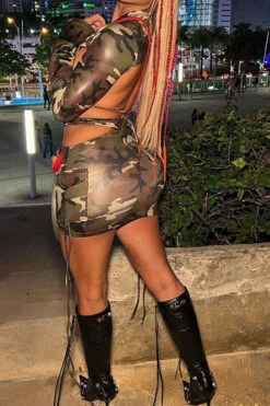 Camouflage Unusual Open Back Lace-Up Dress Suit -Prettytina H22123013 CF 4