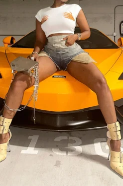 Gradient Burrs Stylish Pocket Irregular Denim Shorts -Prettytina H23042618 BL 3