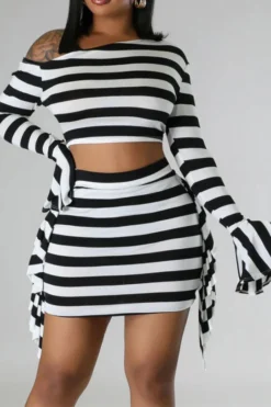 Striped Oblique Collar Hot Side Ruffle Skirt Suit